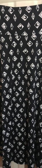 LuLaRoe Maxi - Picture 1 of 2